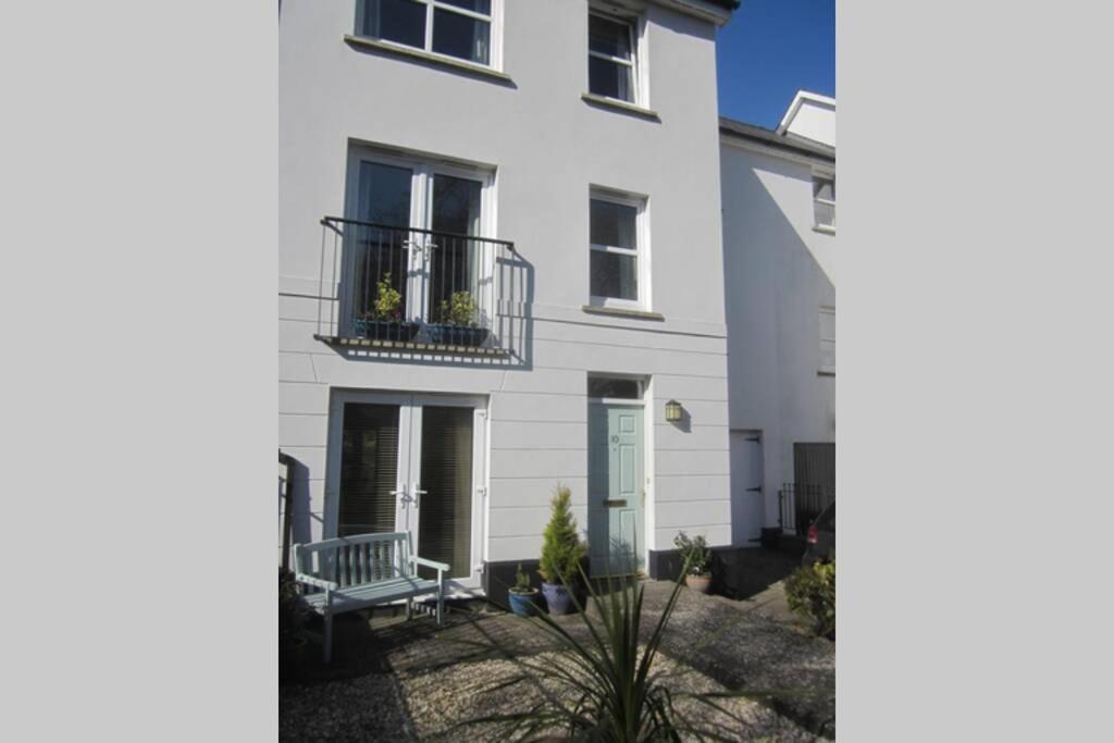 Pembroke Townhouse Villa Haverfordwest Eksteriør billede